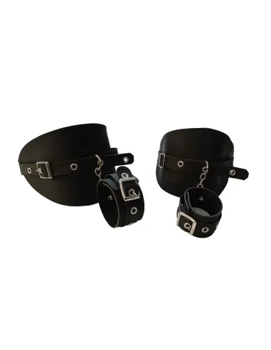 Muslera con esposa eco cuero negro | Infarta fetish | Esposas