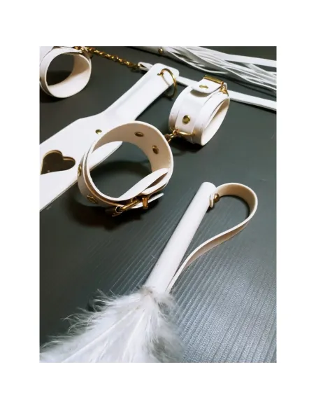 Kit luxury blanco y herrajes dorados 8 piezas | Infarta fetish | Kits