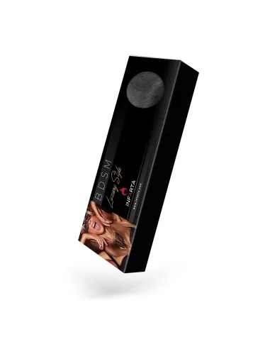 Palmeta luxury aplaudidora con tachas eco cuero negro | Infarta fetish | Látigos y palmetas