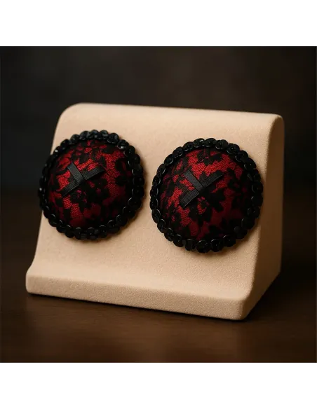 Atractivas pezoneras de raso y puntillas en rojo pasión | Infarta fetish | Descuentos y promociones