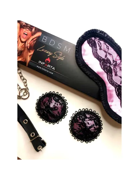 Antifaz y pezoneras de raso y puntilla color rosa -infarta sens- | Infarta fetish | Accesorios y outfits