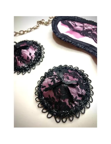 Antifaz y pezoneras de raso y puntilla color rosa -infarta sens- | Infarta fetish | Accesorios y outfits