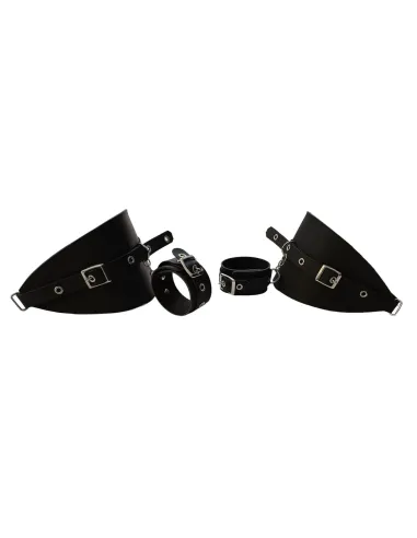 Muslera con esposa eco cuero negro | Infarta fetish | Esposas