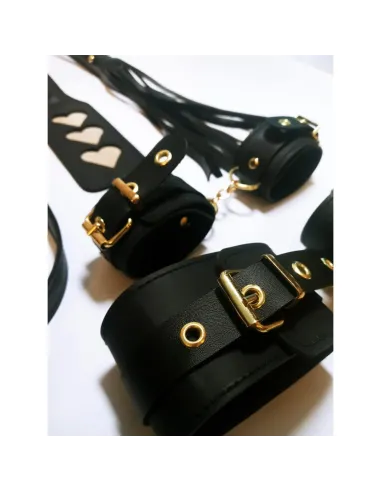Kit luxury negro y herrajes dorados 9 piezas | Infarta fetish | Kits