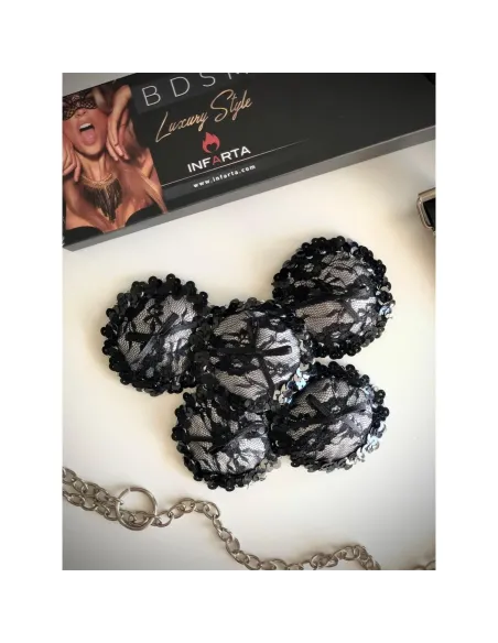 Sugerentes pezoneras de raso y puntillas en peltre | Infarta fetish | Descuentos y promociones